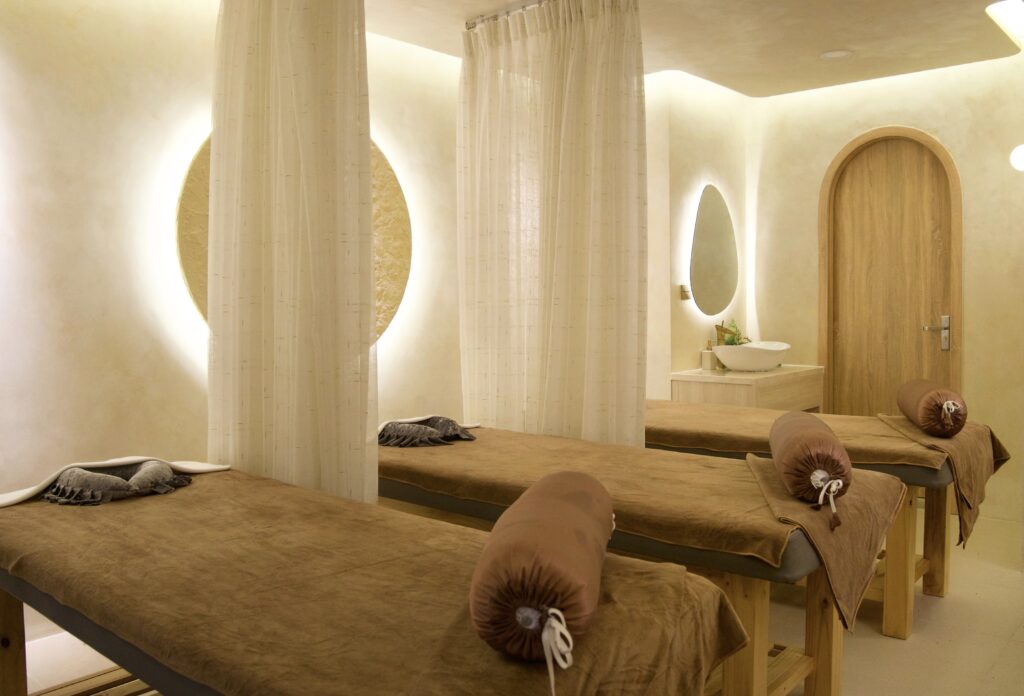 Không gian spa yên tĩnh và sang trọng giúp khách hàng dễ dàng thả lỏng và hồi phục năng lượng