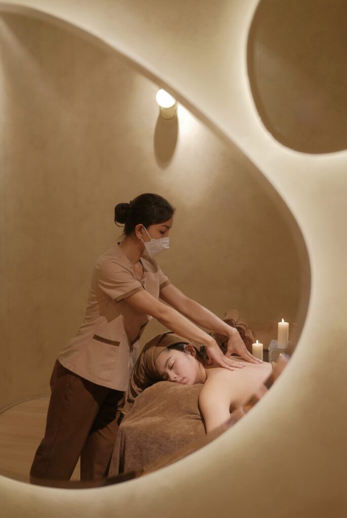 Tại Annie Spa, liệu trình massage cổ vai gáy được thiết kế như một khoảng nghỉ đúng nghĩa cho cơ thể
