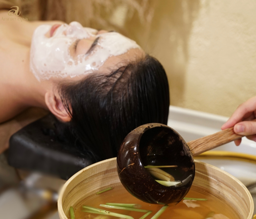 Gội đầu dưỡng sinh không đơn thuần là một bước làm sạch, mà là một khoảng lặng thư giãn dành cho cả cơ thể và tâm trí